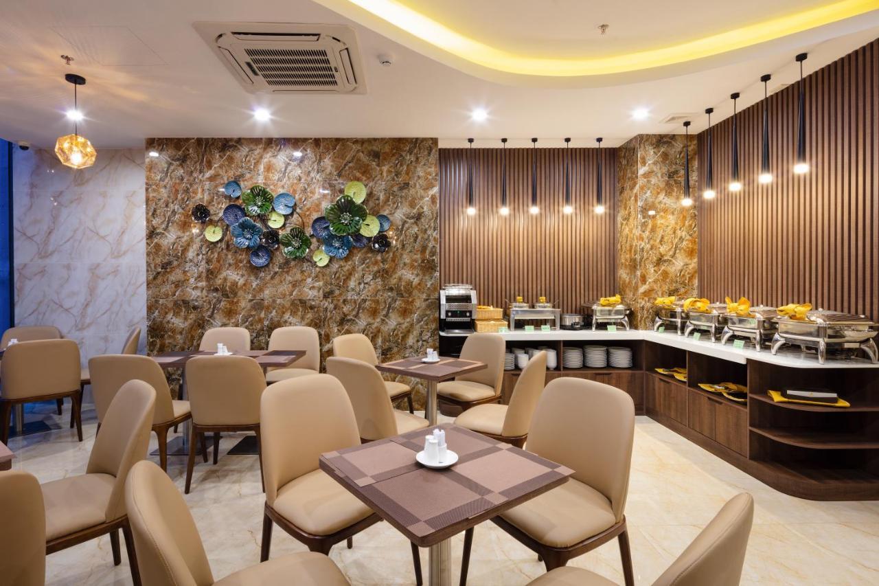 Hotel Amber Managed By Ht 3*